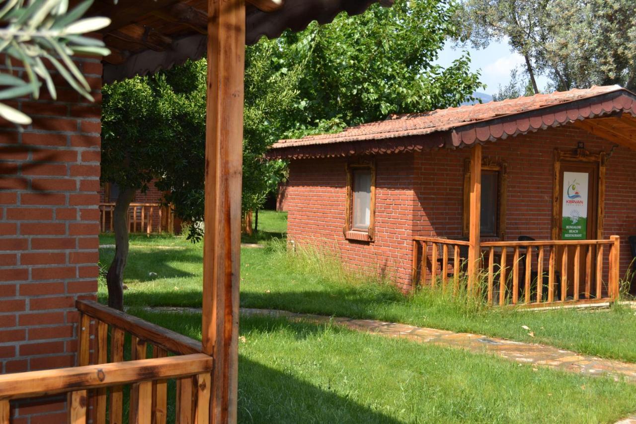 Kervan Tatil Koeyue Едремит Екстериор снимка
