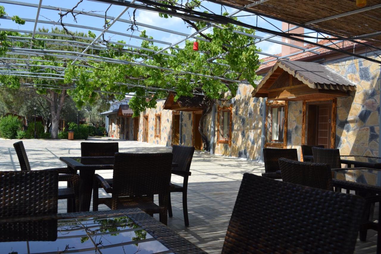 Kervan Tatil Koeyue Едремит Екстериор снимка