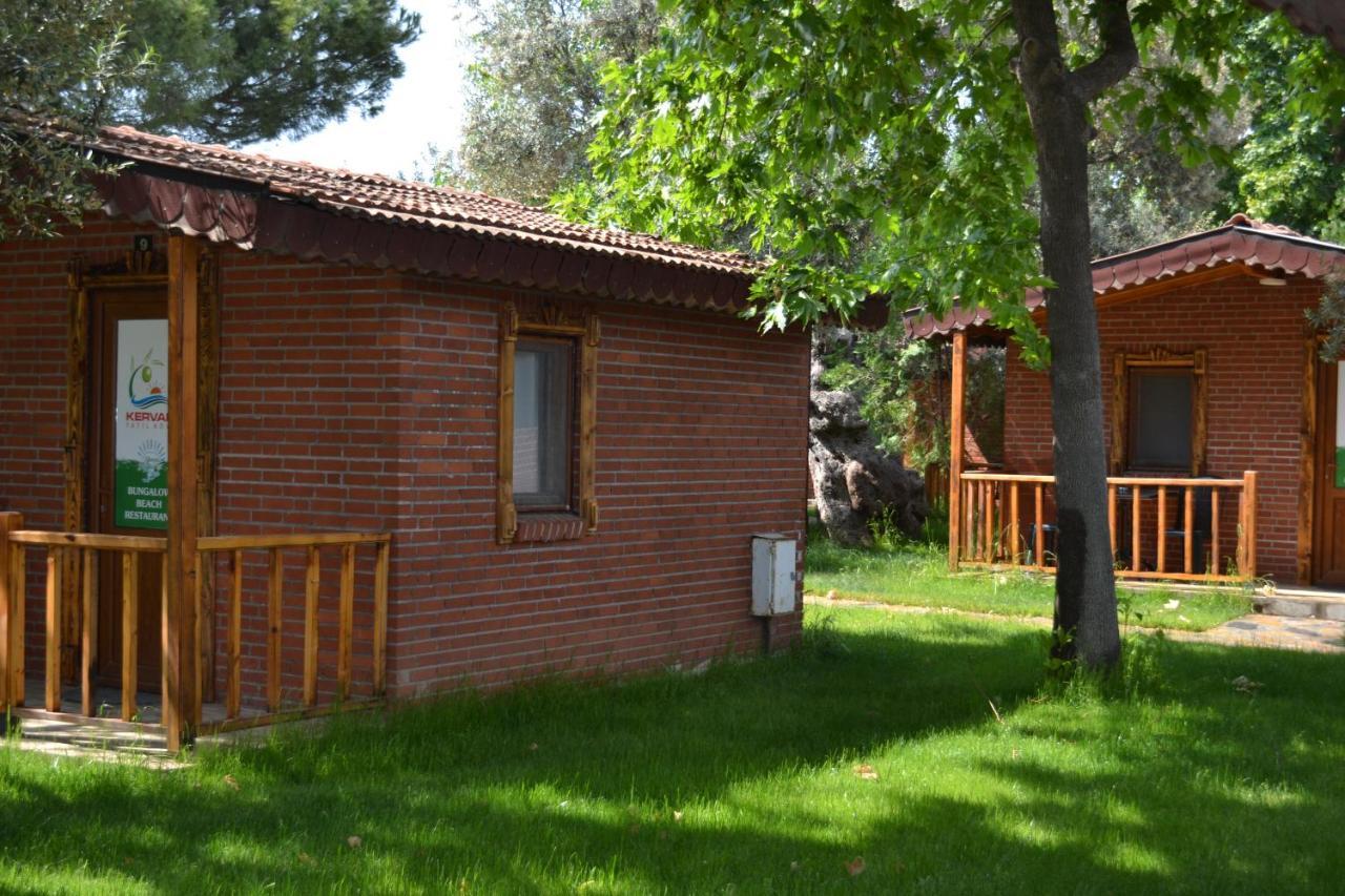 Kervan Tatil Koeyue Едремит Екстериор снимка