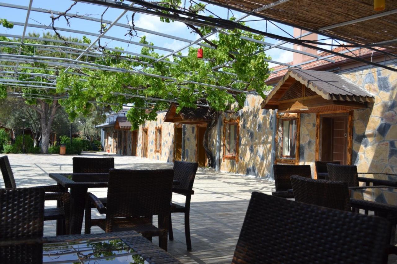 Kervan Tatil Koeyue Едремит Екстериор снимка