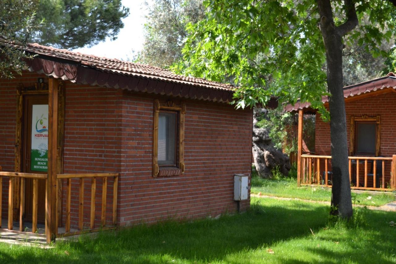 Kervan Tatil Koeyue Едремит Екстериор снимка