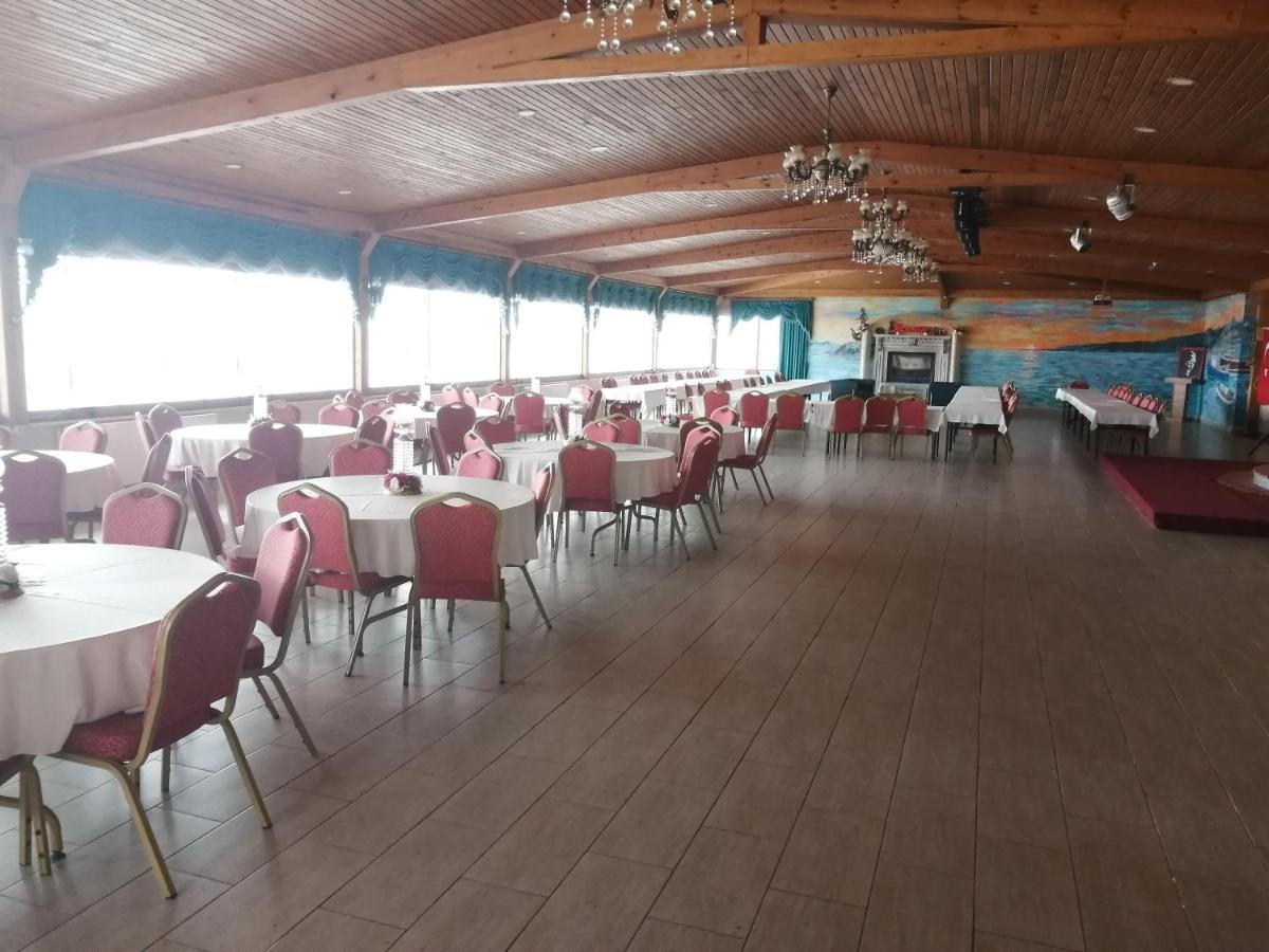 Kervan Tatil Koeyue Едремит Екстериор снимка