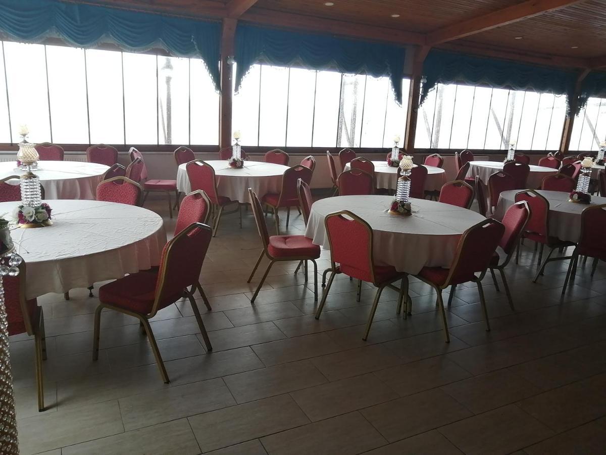 Kervan Tatil Koeyue Едремит Екстериор снимка