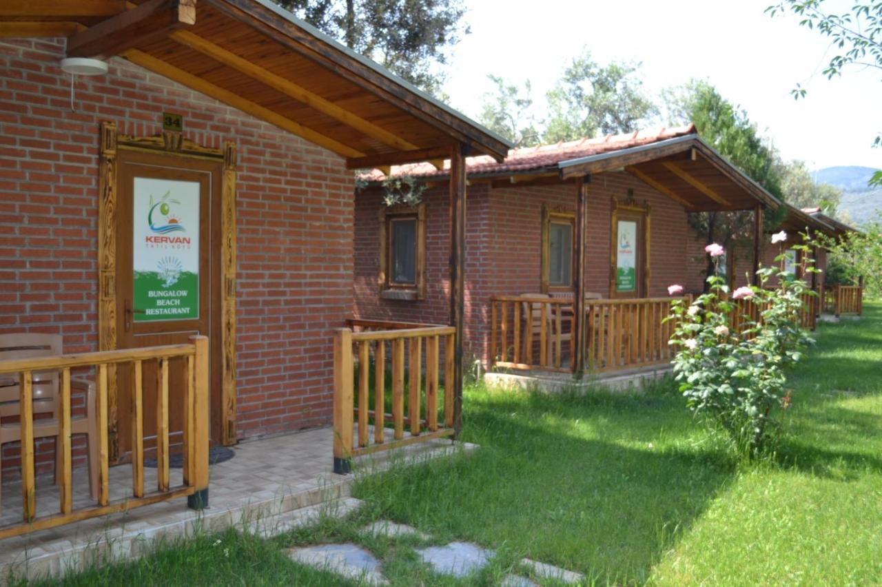 Kervan Tatil Koeyue Едремит Екстериор снимка