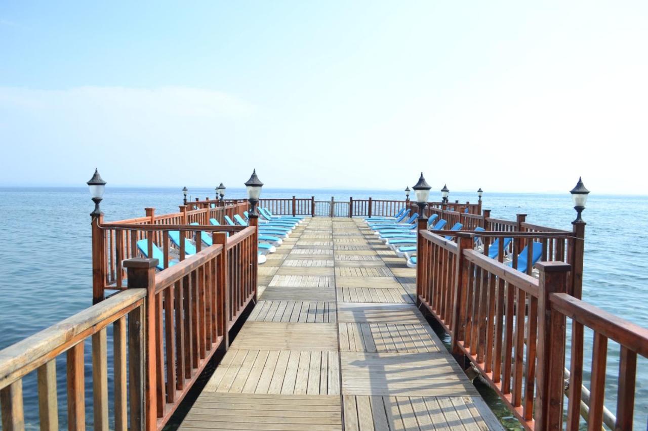 Kervan Tatil Koeyue Едремит Екстериор снимка