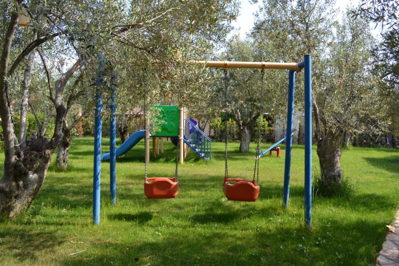Kervan Tatil Koeyue Едремит Екстериор снимка