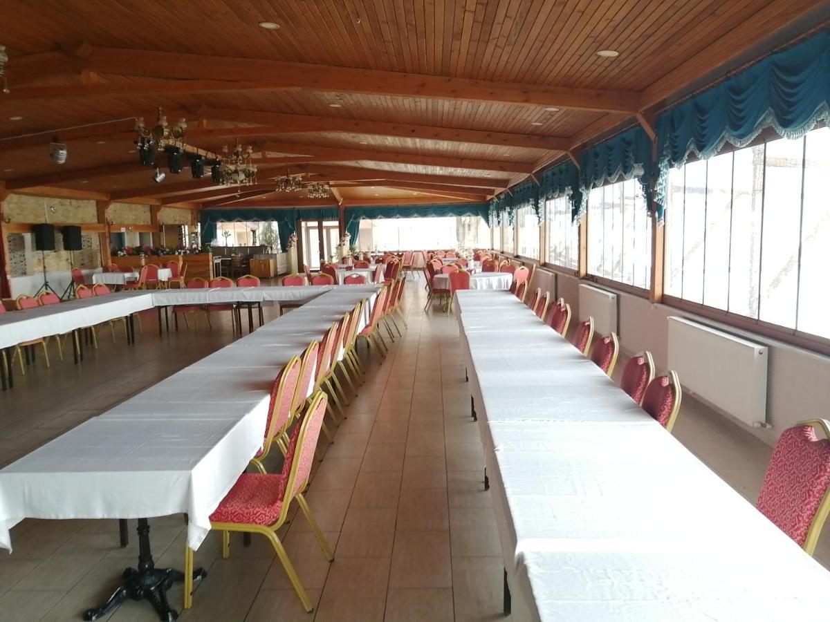 Kervan Tatil Koeyue Едремит Екстериор снимка